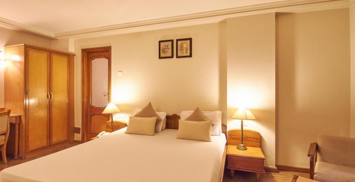 אחמדאבאד Hotel Pinnacle מראה חיצוני תמונה